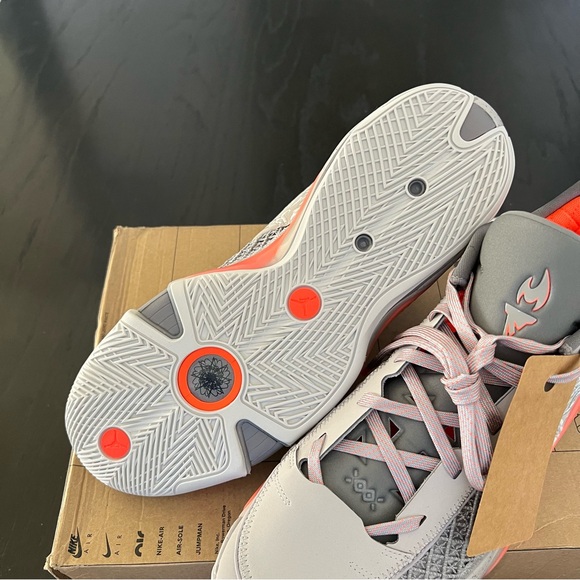 ✔️New✔️ NIKE Air Jordan 38 Low Torch - Picture 5 of 12